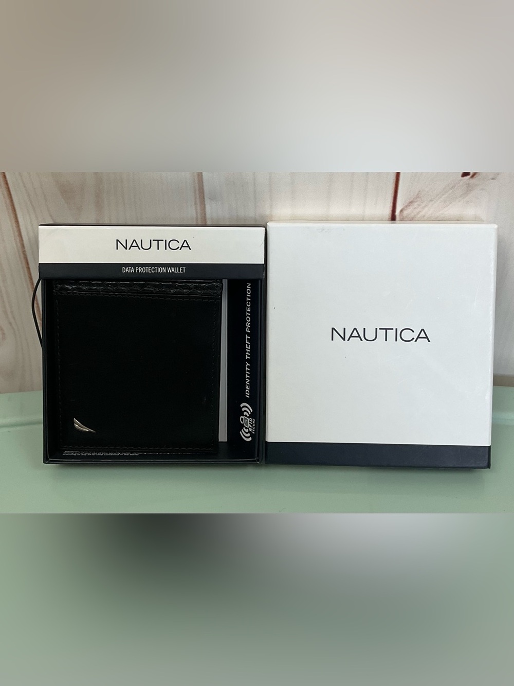 Nautica Black Leather RFID Card & Key Wallet New